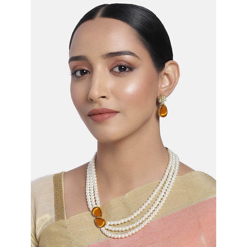 Aheli Pearl Mala Collar de oro con pendientes para mujeres
