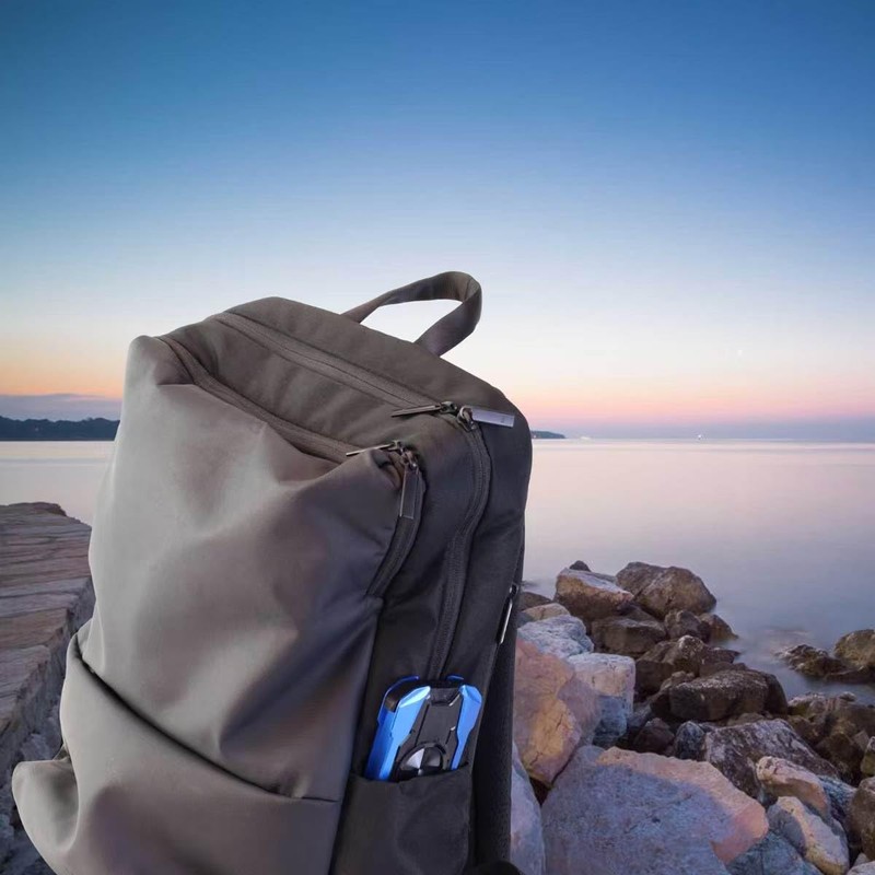 Dusjhya Aluminum Card Holder for 6 Cards,Mens RFID Blocking Wallet,