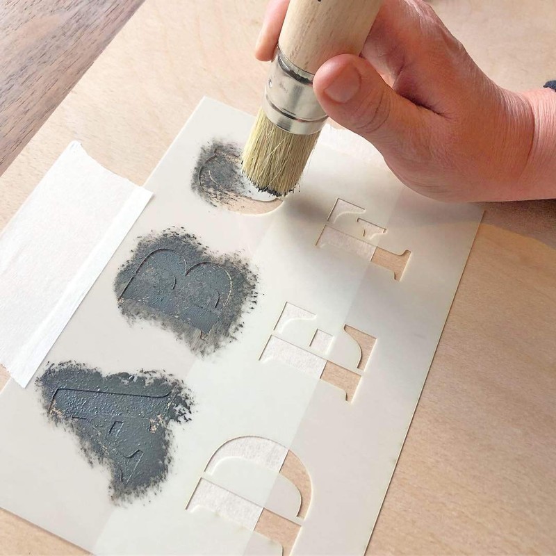 Dovetails Vintage Large Stencil Brush Large Size 22-36 mm Dome