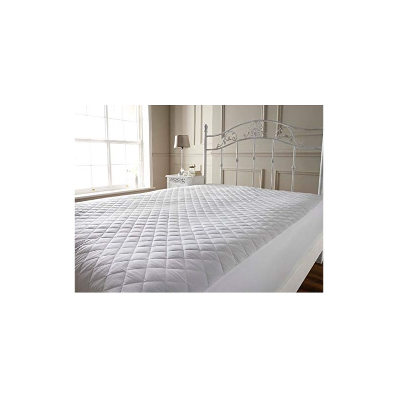 Textiles Direct Polycotton Quilted Mattress Protector 4ft (Three Quarter) Size