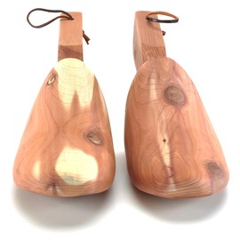 M&F Western Men's Square Toe Boot Trees, Wood Toe and Heel, Moisture Absorbent (1 Pair, Medium)