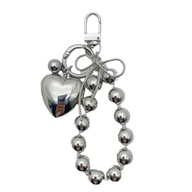 QIYUDUOLA Elegant Heart Bowknot Keychain Fashion Accessory Metal Charm Keyring Bag Pendant for Keys and Backpack