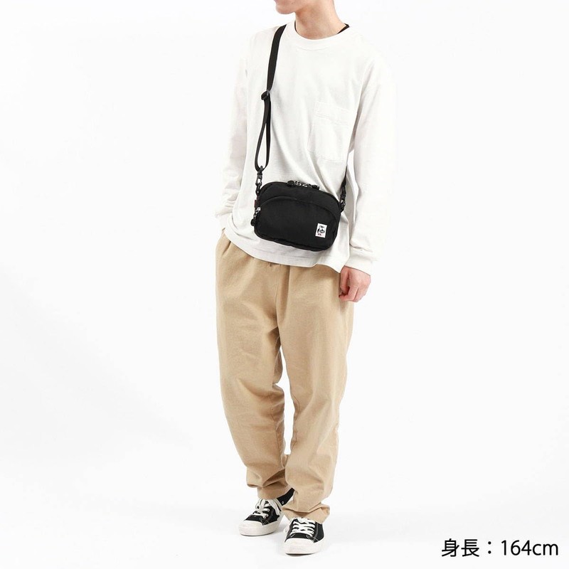 [チャムス] Bag Recycle Shoulder Pouch メンズ Leaf & Tree