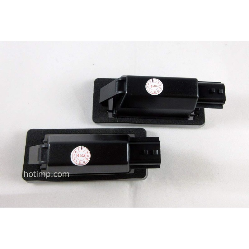 NISSAN Nissan Serena SERENA C27 LED 18 x 2 License