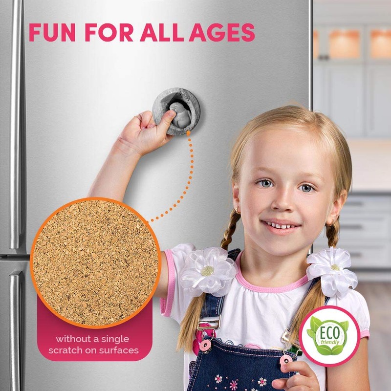 1 x Round MDF Magnet - Cute Parrot Tree House