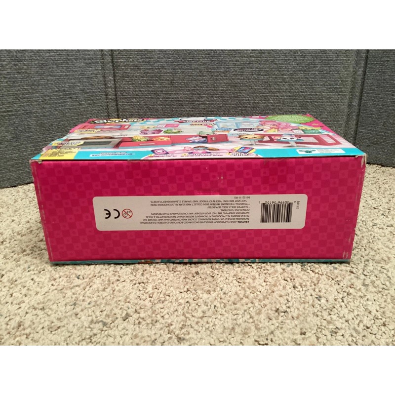 Shopkins Chef Club Hot Spot Kitchen Dolls Microwave Fun Play