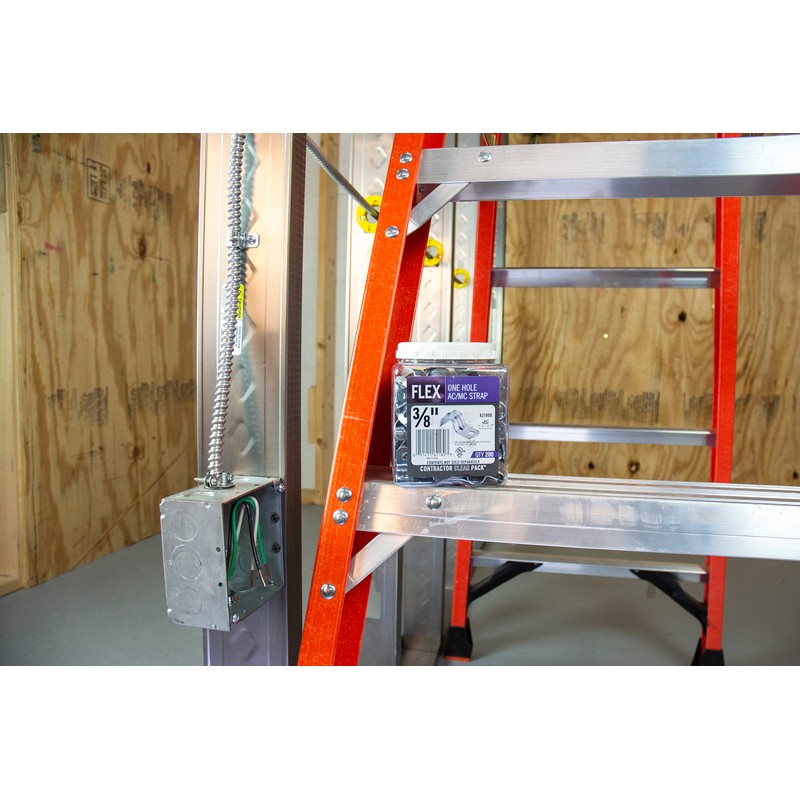 Halex – 3/8 Inch Flexible Metal Conduit (FMC) Duplex Connector