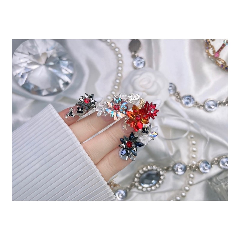  1122 Gorgeous Autumn Flower Nails Nail Queen Handmade Nail