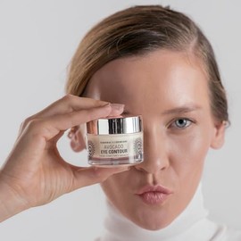 XAMANIA Crema Facial de Aguacate Antiage con Caléndula & Karité, Hidratación Profunda, Skin Care Antiarrugas, Contorno de Ojos y Rostro 30ml