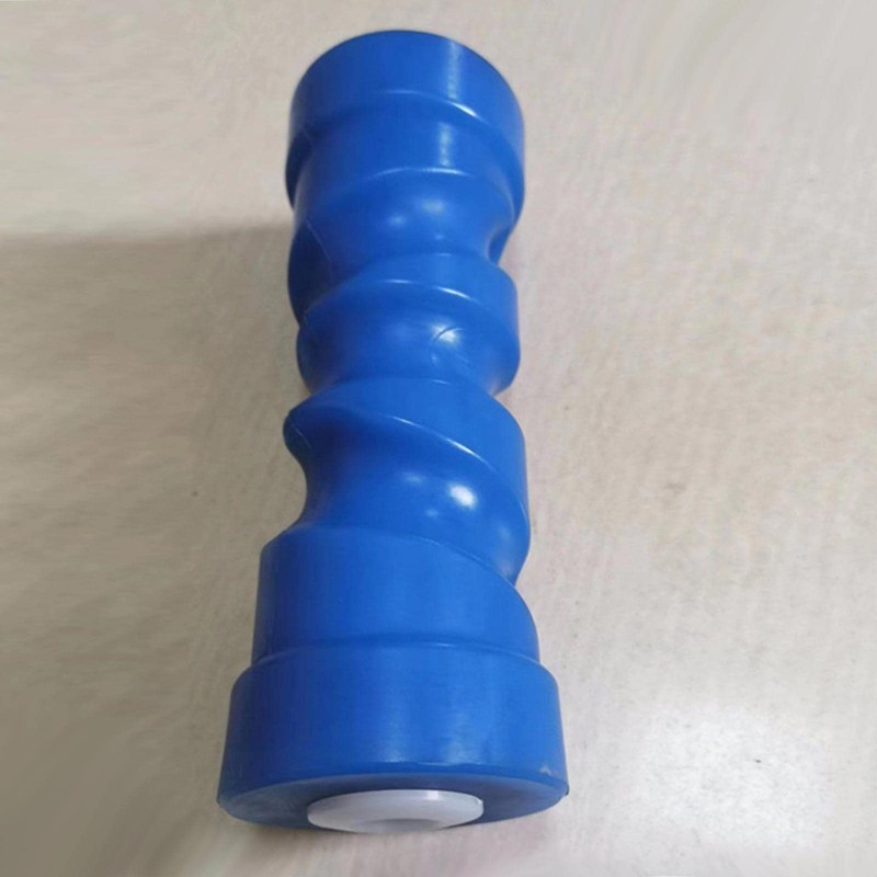 MagiDeal Self Centering Keel Boat Trailer Roller Bow Stop for