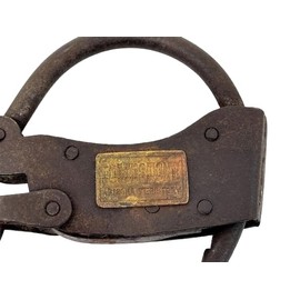 Generic Old West Police Jail Prison Reenactment Tombstone Arizona Territory Cast Iron Adjustable Handcuffs Restraints Shackles w/ 2 Keys, Brown