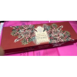 MARIO FISSI LA FLORENTINA HAND SOAP SET PINE &BERRY BOX WITH , 3 SOAPS 4OZ EACH