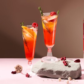 APOMOONS 25 Stück Sektgläser Plastik, 150 ML Einweg Sektgläser Kunststoff, Rosa Sektflöten, Champagnergläser Gläser, Cocktailgläser, Günstiger Sektkelch, Mehrweg Weingläser für Hochzeiten, Partys