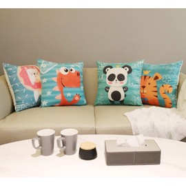 FenFang Soft Flannel Cushion Covers 45 x 45 cm, Sofa Pillow Covers 18x18 Set of 4, Decorative Throw Pillow Cases, Square Pillowcase for Home Decor Couch Living Room Bed Car Kid (Green Animal)