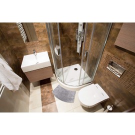 fluffy® Microfibre Bath Mat for Round Showers with Non-Slip Underside (Small Arch | Shower Radius 55 cm, Grey)