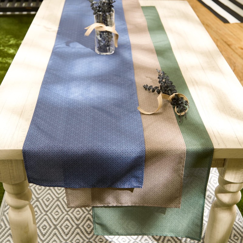 DII Indoor/Outdoor Re-Usable Tabletop Collection Tonal Lattice, Machine Washable, Table