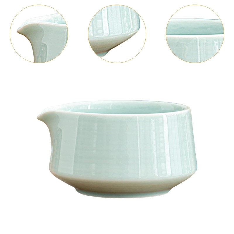 Leefasy Ceramic Matcha Tea Bowl with Spout, Chawan, 560ml, Light