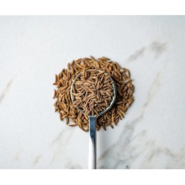 Savory Spice Dutch Caraway Seeds - Caraway Seeds for Baking & Brown Breads | Season Rye Bread, Irish Soda Bread, Crackers, Stews, Cheese, Sausage & Pickles (1/2 Cup Bag - Net: 2 oz)