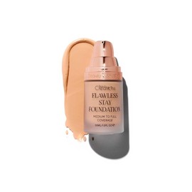 Flawless Stay Foundation (5.5)