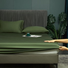 Fitted Sheet 180 x 200 cm Bamboo Green Olive Green Cooling Breathable Bed Sheet 50% Bamboo and Microfibre Fitted Sheet 180 x 200 cm Double Bed Plain Sheet for High Mattress High Bridge up to 25-30 cm