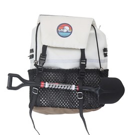 RC Simulation Backpack Shovel Storage Bag Luggage Bag Handbag Decoration for 1/8 1/10 RC Crawler Car Axial SCX10 TRX4 D90 (White with Shovel)