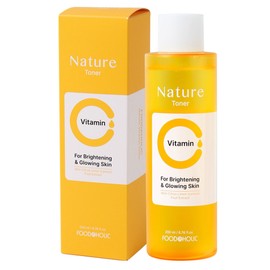 Toner 200ml that fills the skin with moisture and makes the skin bright and healthy. / 촉촉하게 수분 충전 피부를 밝고 건강하게 토너 200ml