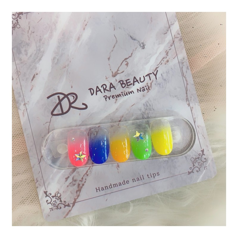 Next day delivery⭐Colorful gradient nails⭐ / 다음날 발송⭐알록달록 그라데이션네일⭐