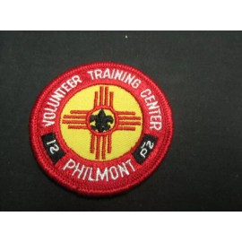 Volunteer Training Center 2 5/8 diameter Patch         LK