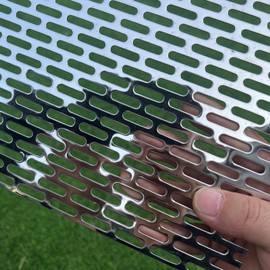 FengYoo 16"x12" Perforated Metal Sheets 19Gauge Expanded Metal Mesh Opening Oblong Holes 0.2x0.8inch (About 5x20mm) Perforated 304 Stainless Steel Mesh Screen Panel Decorative Panel Decorati Plate
