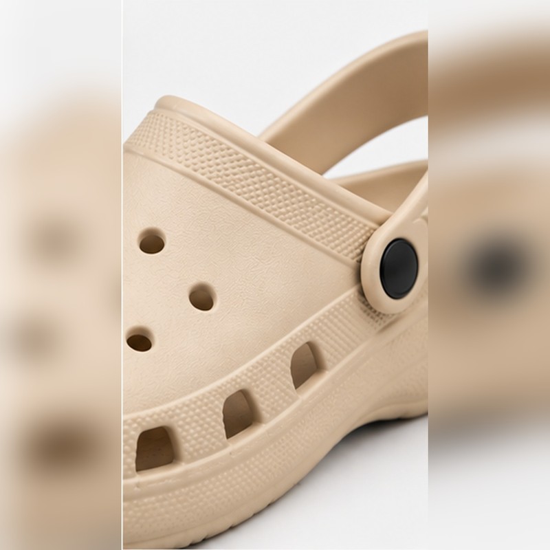 Lightweight EVA Clogs for Summer – Waterproof Anti-Slip Slip-On Shoes