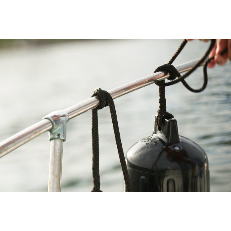 Polyform G-2 Boat Fender White