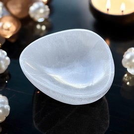 Pro Home Selenite Bowl Oval Shape Meditation Spiritual Energy Healing Plate Alter Cleansing Charging Crystal Gemstones Tray Crystals Holder Dish Natural White Decoration Gift