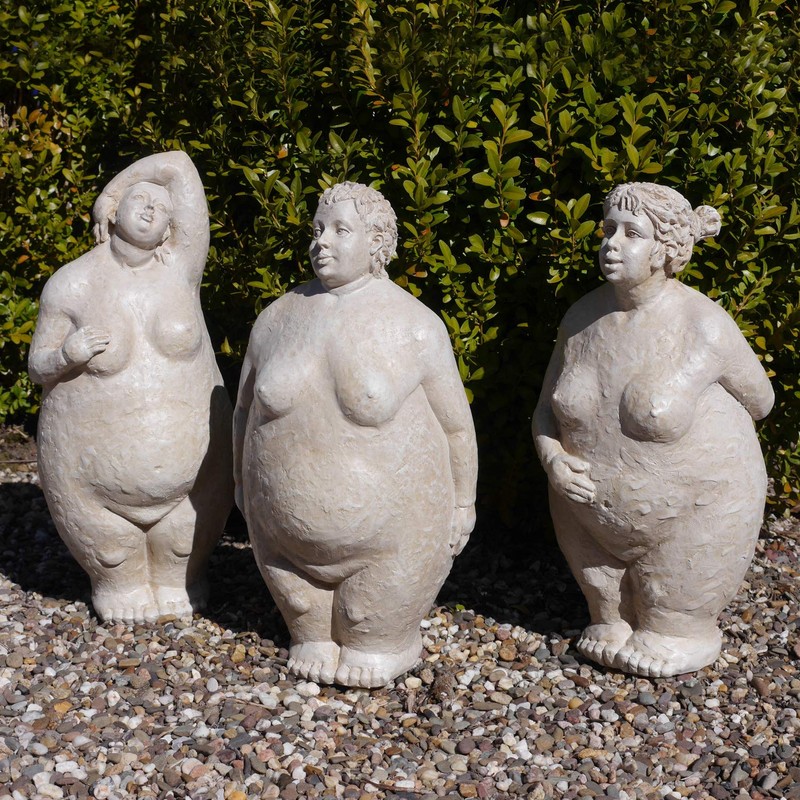 Exner Women's sculpture Hilda | Thick lady | in stone