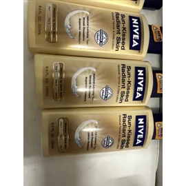 NIVEA 4 pack NIVEA Sun Kissed Radiant Skin Gradual Tanner Lotion Fair Medium Tan