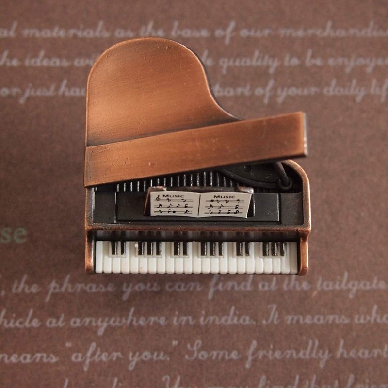 antexi-kusya-puna- Pencil kezuri Grand Piano