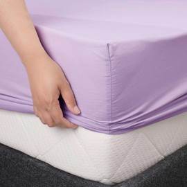 Color Remedy 200 Thread Count Cotton Blend 4 Piece Queen Bed Sheet Set - 1 Fitted Sheet, 1 Flat Sheet, 2 Pillow case - Super Soft - Fade Resistant Luxury Queen Size Sheet Set (Queen, Lavender)