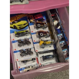 Hot Wheels Mystery Box Lot Of 10 Cars With Guaranteed Treasure Hunt (Random)