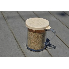 Cambro (96SKRD135) 10 oz Shaker w/Removable Salt & Pepper Lid - Camwear