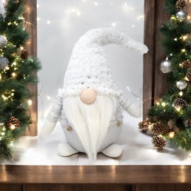 com-four® Christmas Gnome in Cute Design, Great For Your Christmas Decorations or as a Gift