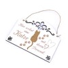 Decorative Door Sign with German Text "Hier wohnt eine Katze