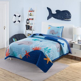 Soul & Lane Ocean Explorer Quilt Set - Twin Size with 1 Sham, Kids Ocean Themed Quilted Bedspread with Whales and Sea Life, Lightweight Nautical Bedding for Toddlers and Kids