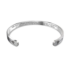 Inspirational Graduation Bracelets Gifts for Women Him Her Friends Female Christmas Stocking Stuffer for Women Men Kids Teens