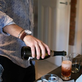 Ayadoo 20mm Italian Leather Watch Band， Classical Embossed Alligator Grain， Chestnut Brown Leather Replacement Watch Strap with Silver Buckle