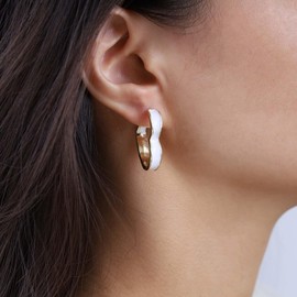 Atentuyi Boho Hollow Heart Hoop Earrings Gold Large Heart Drop Dangle Earrings Large Heart Stud Earrings Enamelled White Heart Huggie Earrings Geometric Display Earrings Jewellery for Women Girls