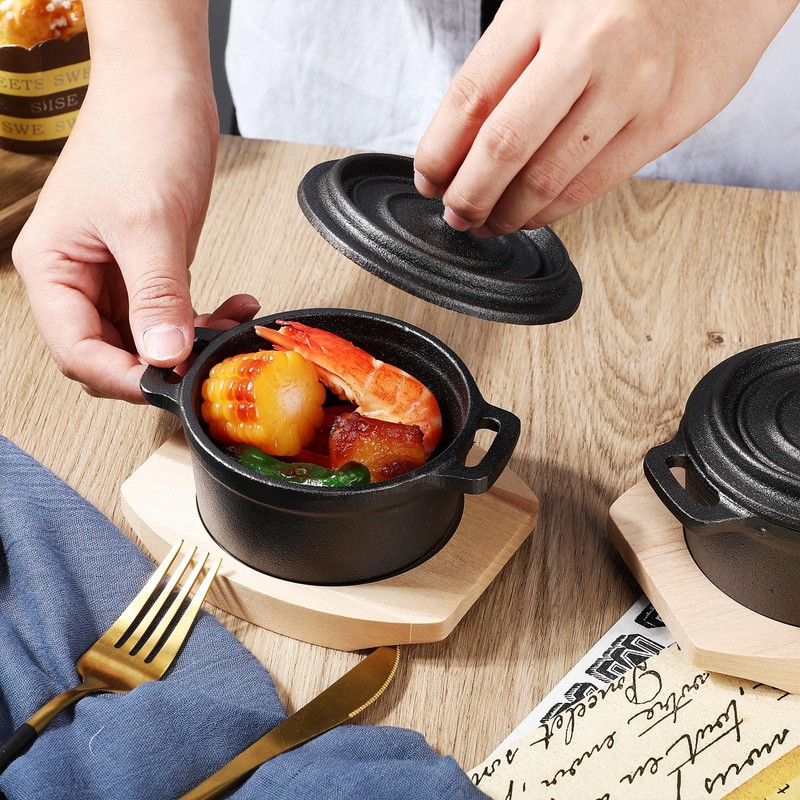 Suttmin 2 Sets 8 oz Dutch Oven Pot with Lid