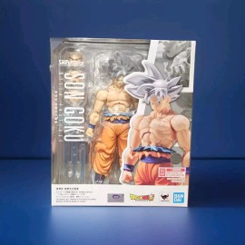 Bandai S.H.Figuarts Son Goku Ultra Instinct - S.h.figuarts Dragon Ball Z Son Goku