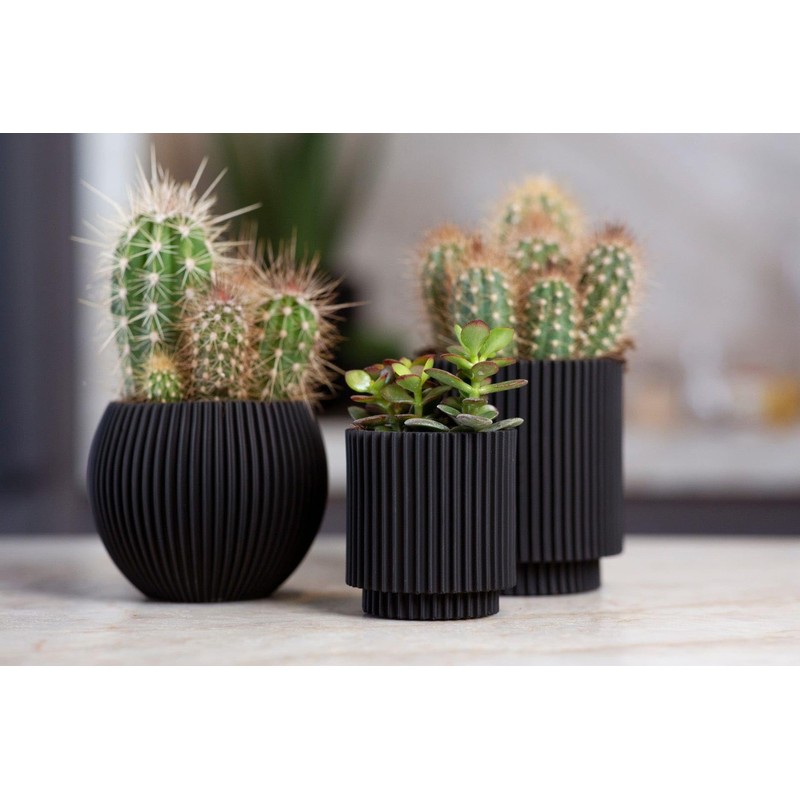 Capi Europe - Pot Cylinder Groove Black & Gold -