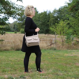 Christian Wippermann Women's Large Shoulder Bag Crossover Bag Nylon Handbag, beige, Retro