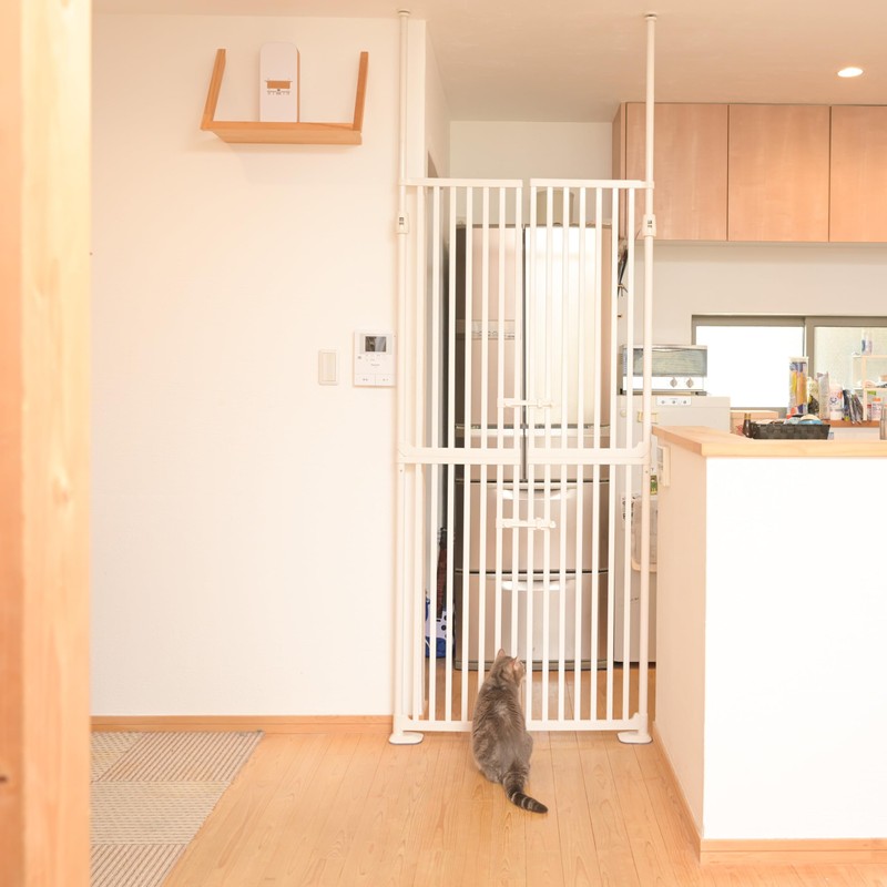 71" Extra Tall Cat Gate,Jump Proof Durable Adjustable Width 33-37.8",