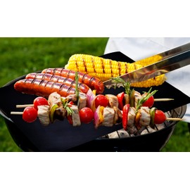 Alfombrilla para asar – evita que los alimentos se peguen o caigan a través de la parrilla. La alfombrilla reutilizable para barbacoa producirá barbacoas de calidad profesional. Úsalo en horno, microondas o parrilla. (Paquete de 5), Negro, 13 x 15.75 Inc